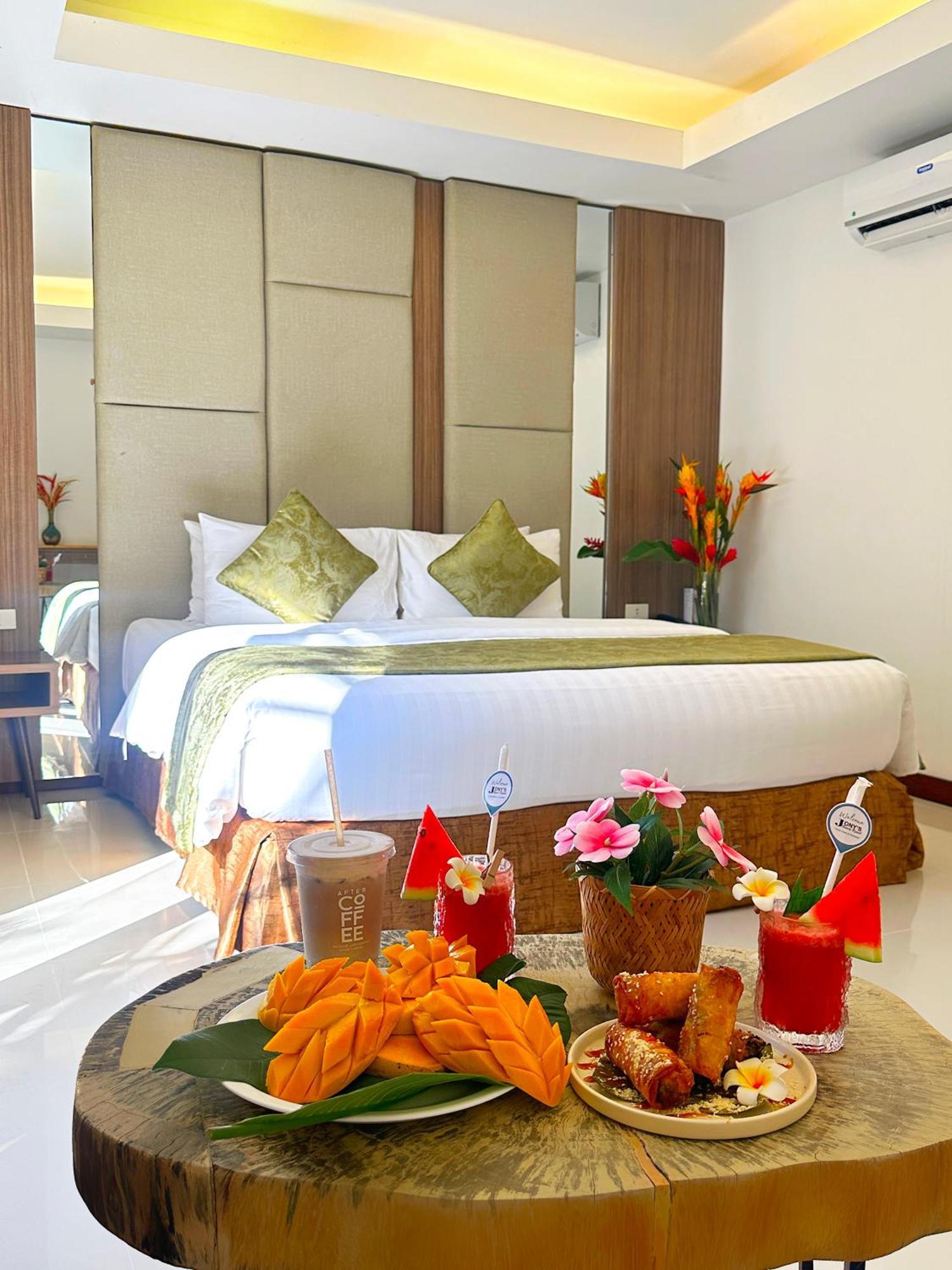 Jony'S Beach Resort Balabag  Экстерьер фото